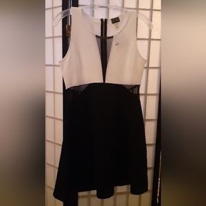 NWT Joyce Leslie Black Bottom White Top Sheer Top Inset Sleeveless Dress size L